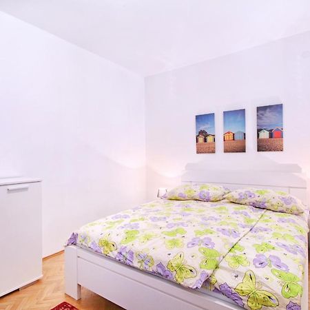מדולין House Romana מראה חיצוני תמונה